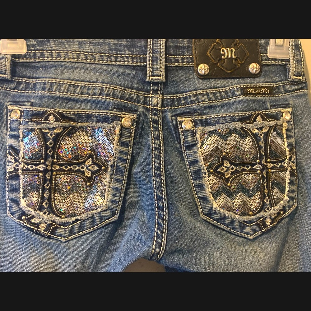 Women’s Miss Me Jeans Size 26